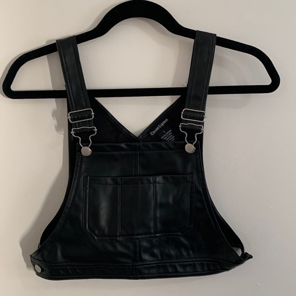 Brand: Cotton Express Size: Small Color: Black